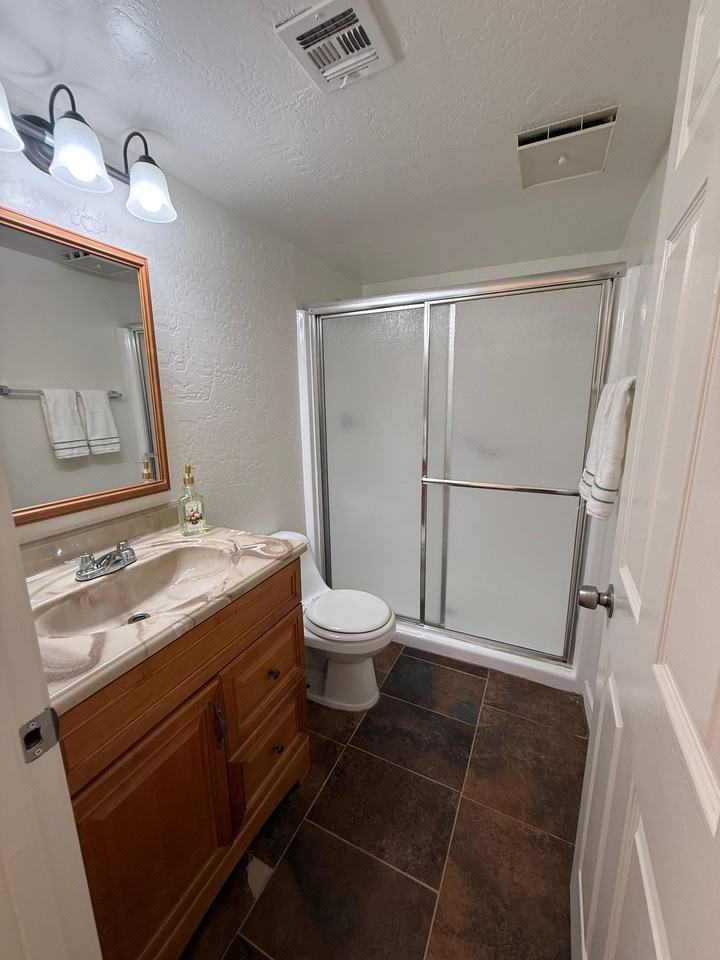 12123 W Bell Rd #249 - Photo 6 of 10