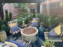 featured image of 983 Prospect St #B