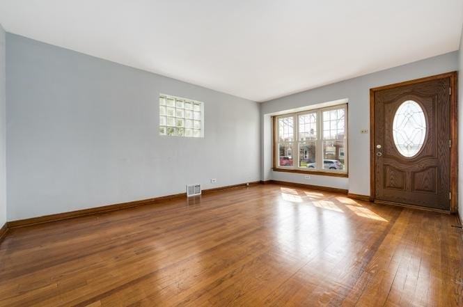 3819 S 57th Ave - Photo 4 of 12