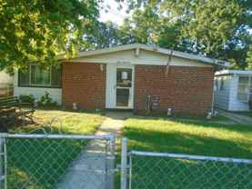 300 Gloucester Dr - Photo 1 of 1