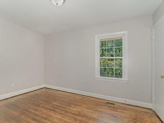 3035 Ridgemeadow Dr - Photo 2 of 16