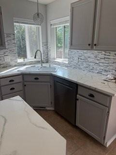 6770 W Darby Ct - Photo 5 of 19