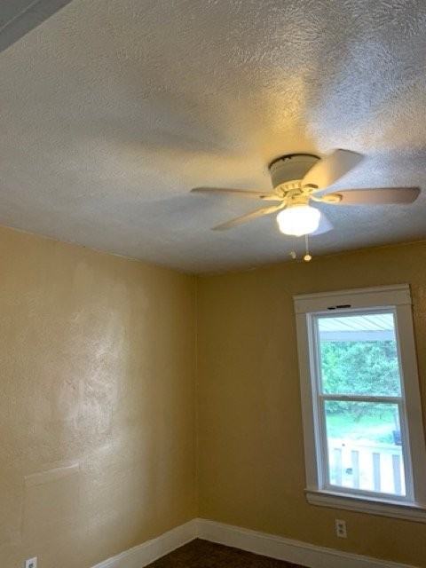 3446 E 103rd St #UP - Photo 6 of 7