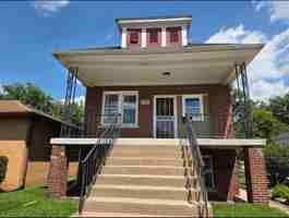 featured image of 3725 Monroe St #UNIT1