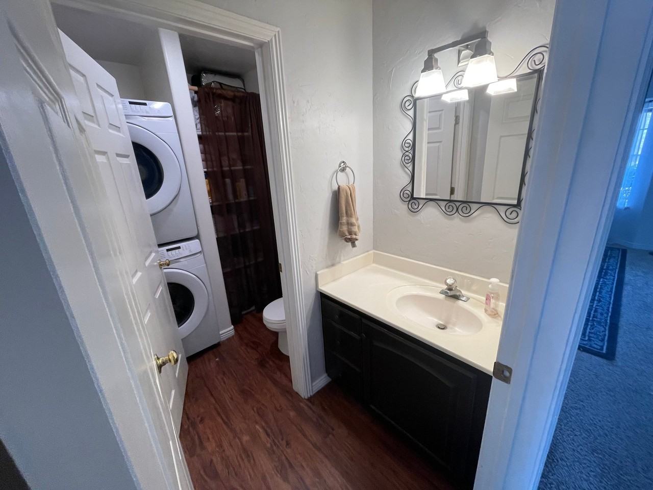 920 N Main St - Photo 2 of 15