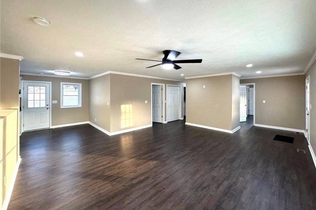 1129 Mount Jefferson Rd - Photo 5 of 14