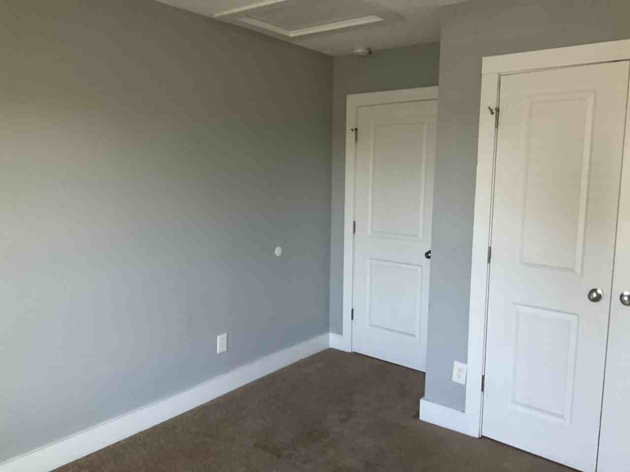 1331 Mcduffie Ave - Photo 6 of 16