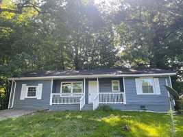 featured image of 1647 Bridgeport Dr Nw