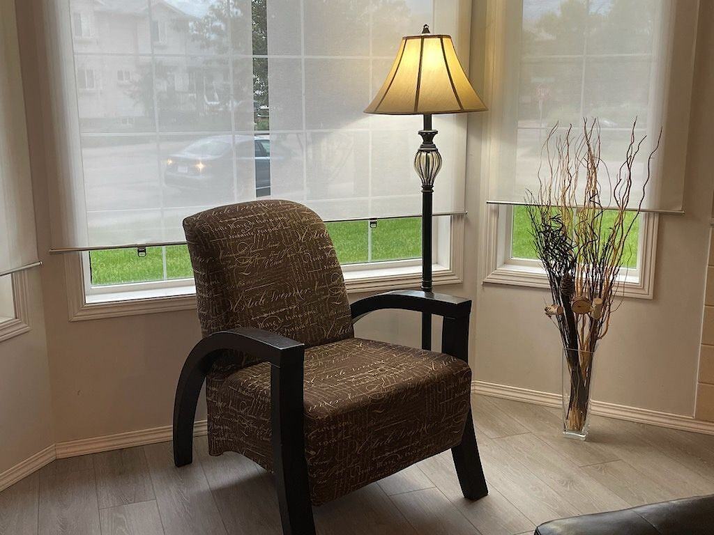 117 Strathaven Hts - Photo 4 of 18