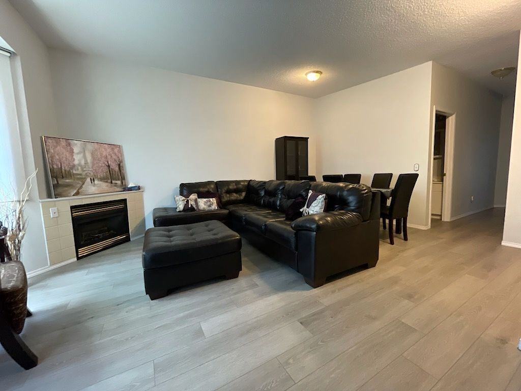 117 Strathaven Hts - Photo 5 of 18