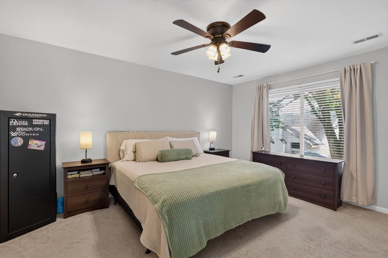 1072 Taylor Rd #NA - Photo 3 of 40
