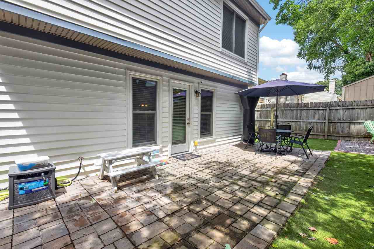 1072 Taylor Rd #NA - Photo 4 of 40