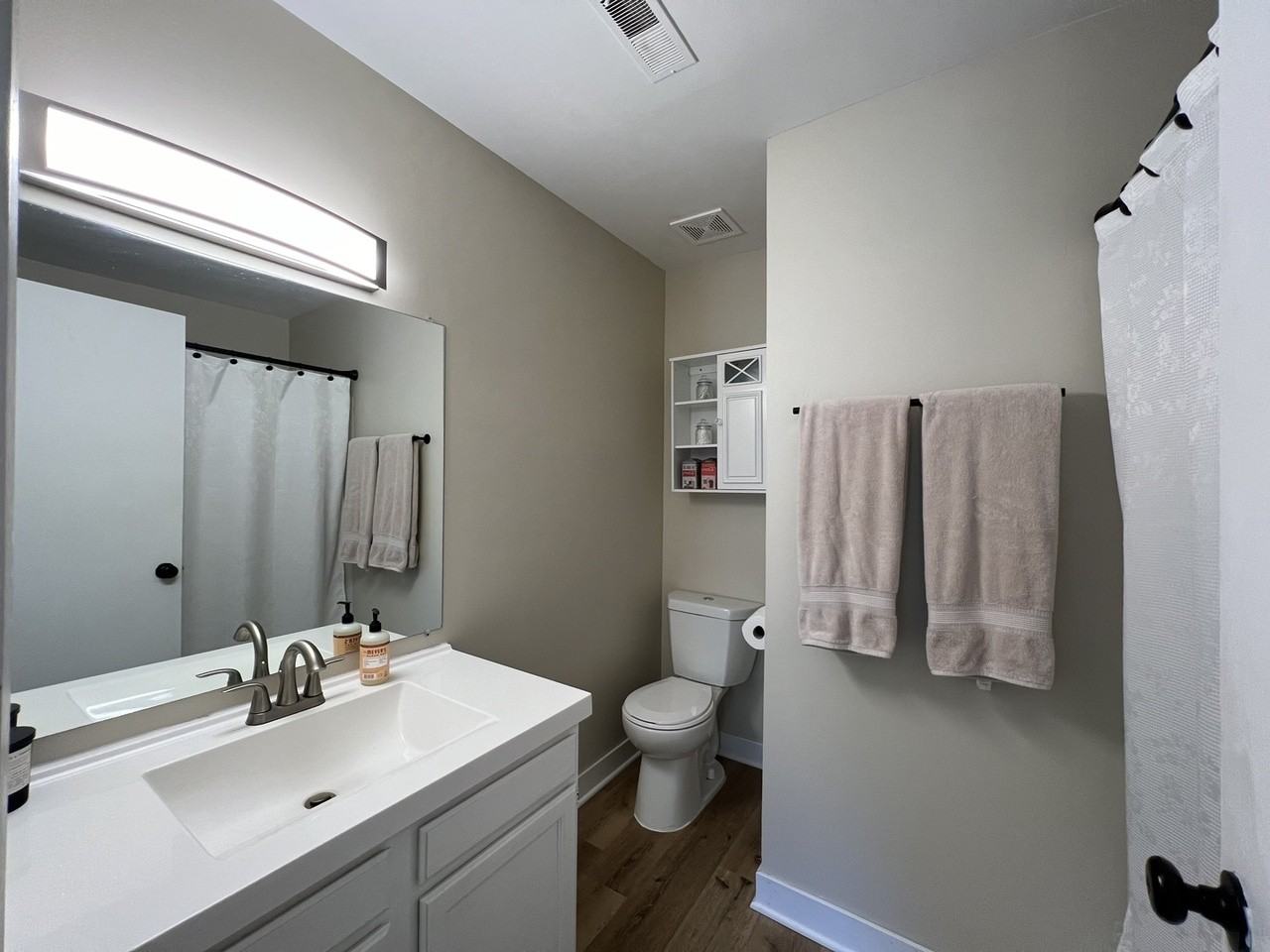 115 Olesen Dr #3 - Photo 2 of 10