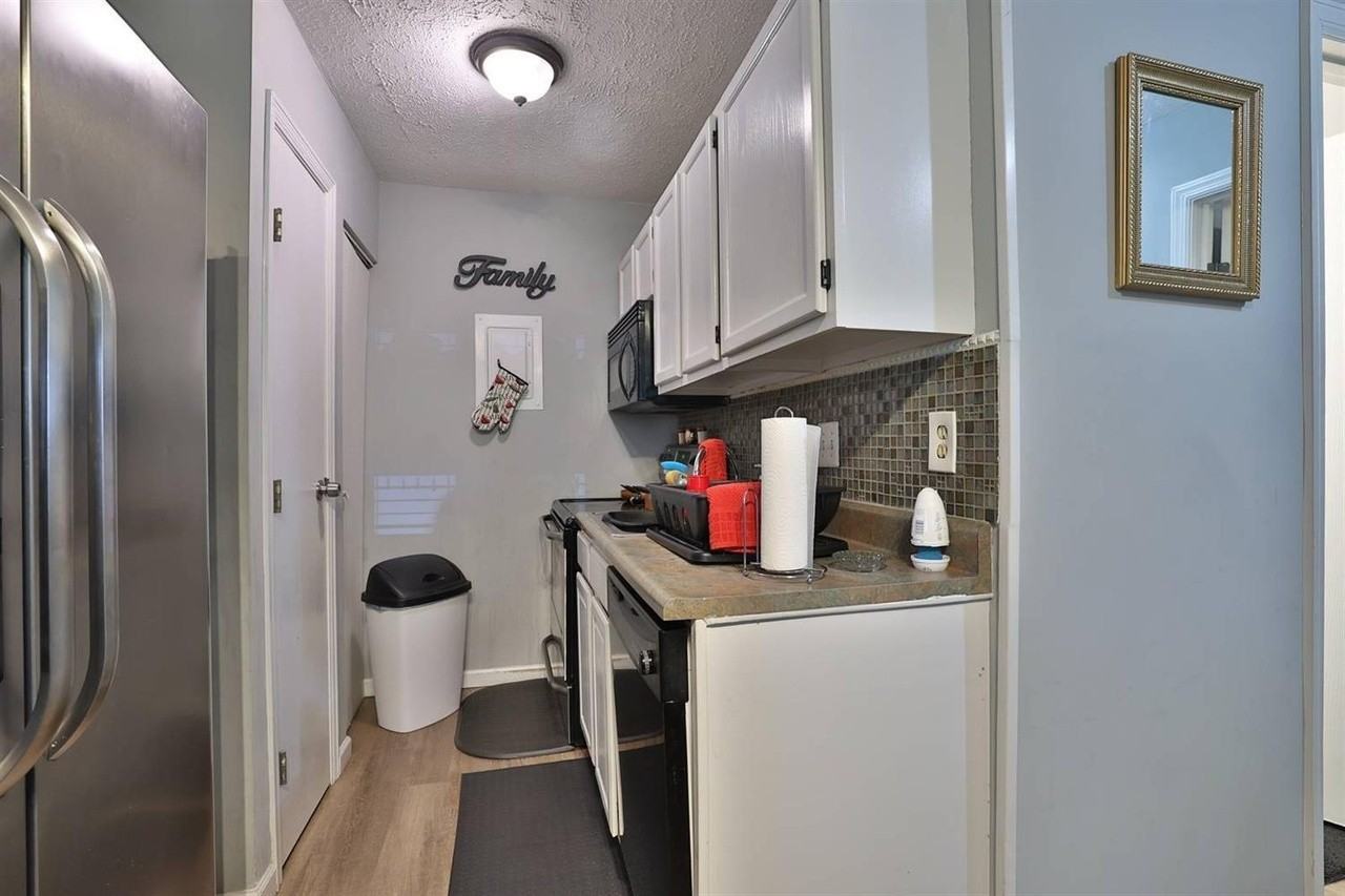 5453 Camelot Dr #39 - Photo 6 of 11