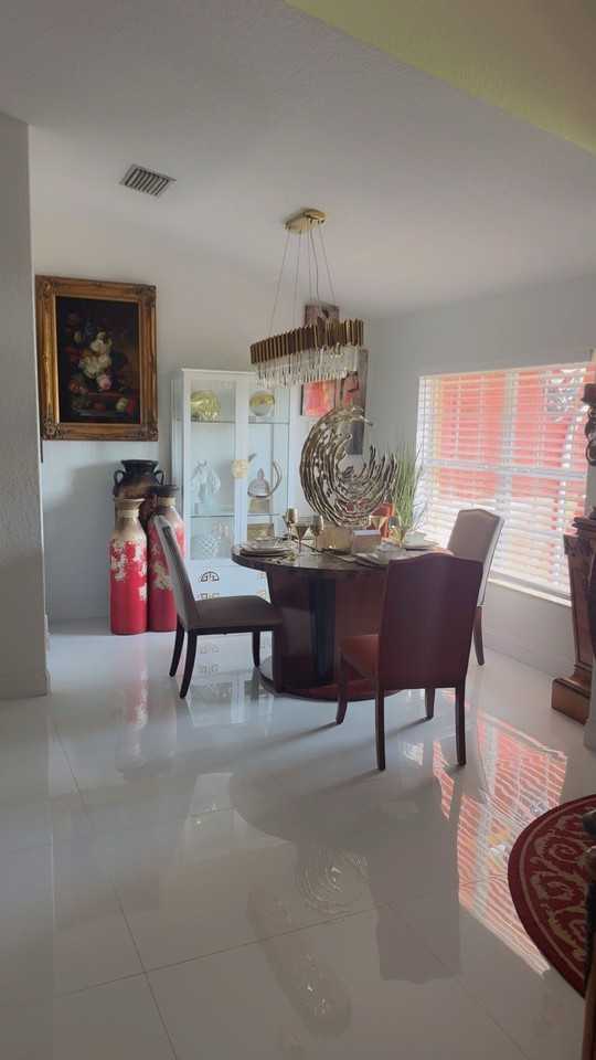 1086 Sw Del Rio Blvd #NA - Photo 3 of 6