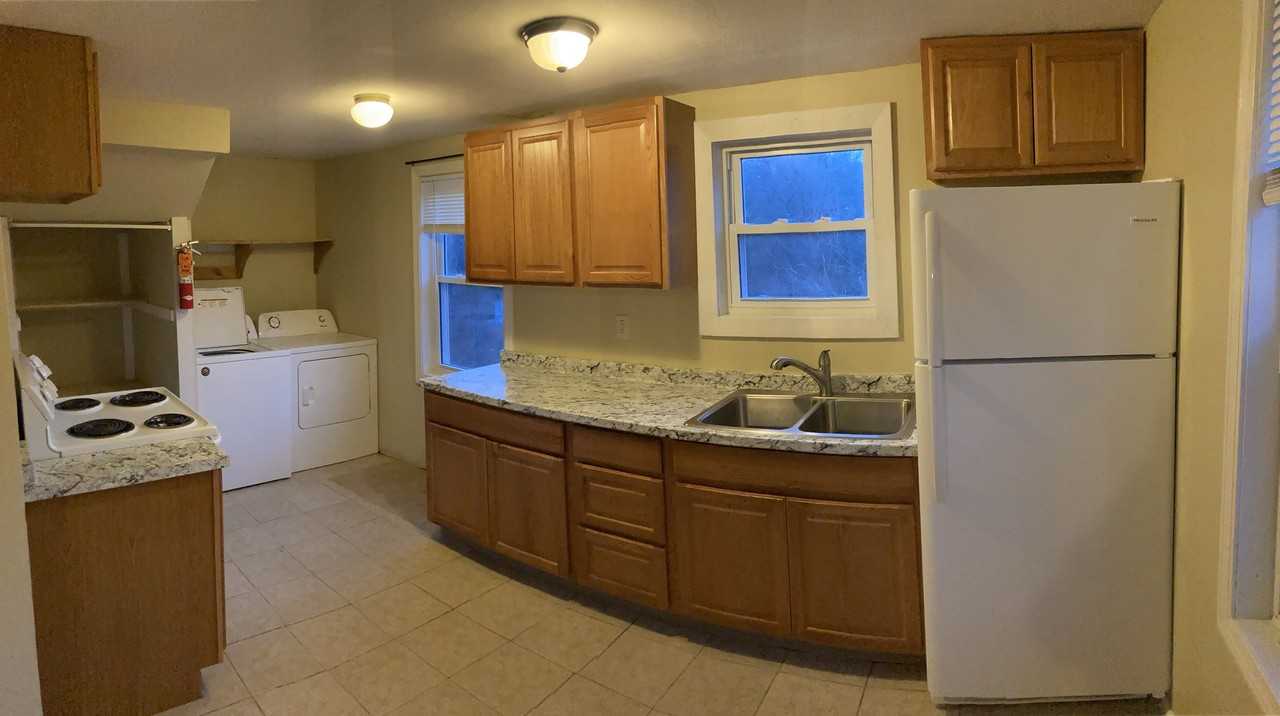 20 Main St #2 - Photo 4 of 6