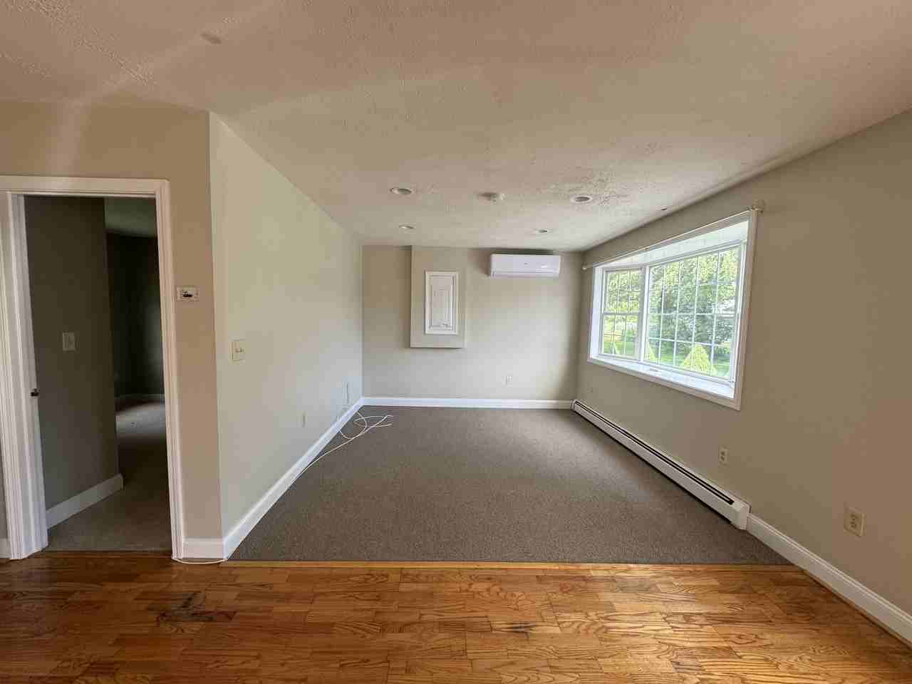96 Lafayette Rd - Photo 2 of 6