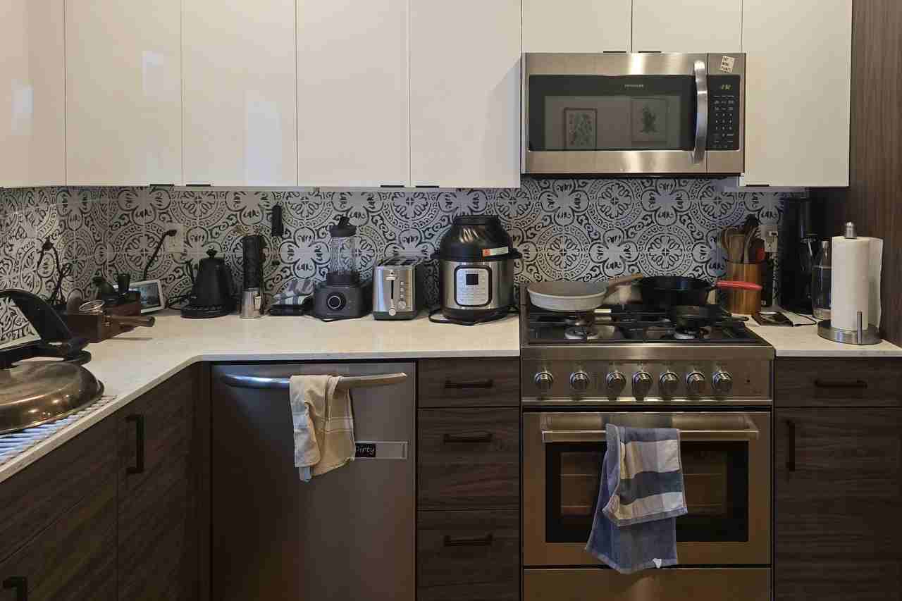 3858 22nd Ave Sw #NA - Photo 6 of 22