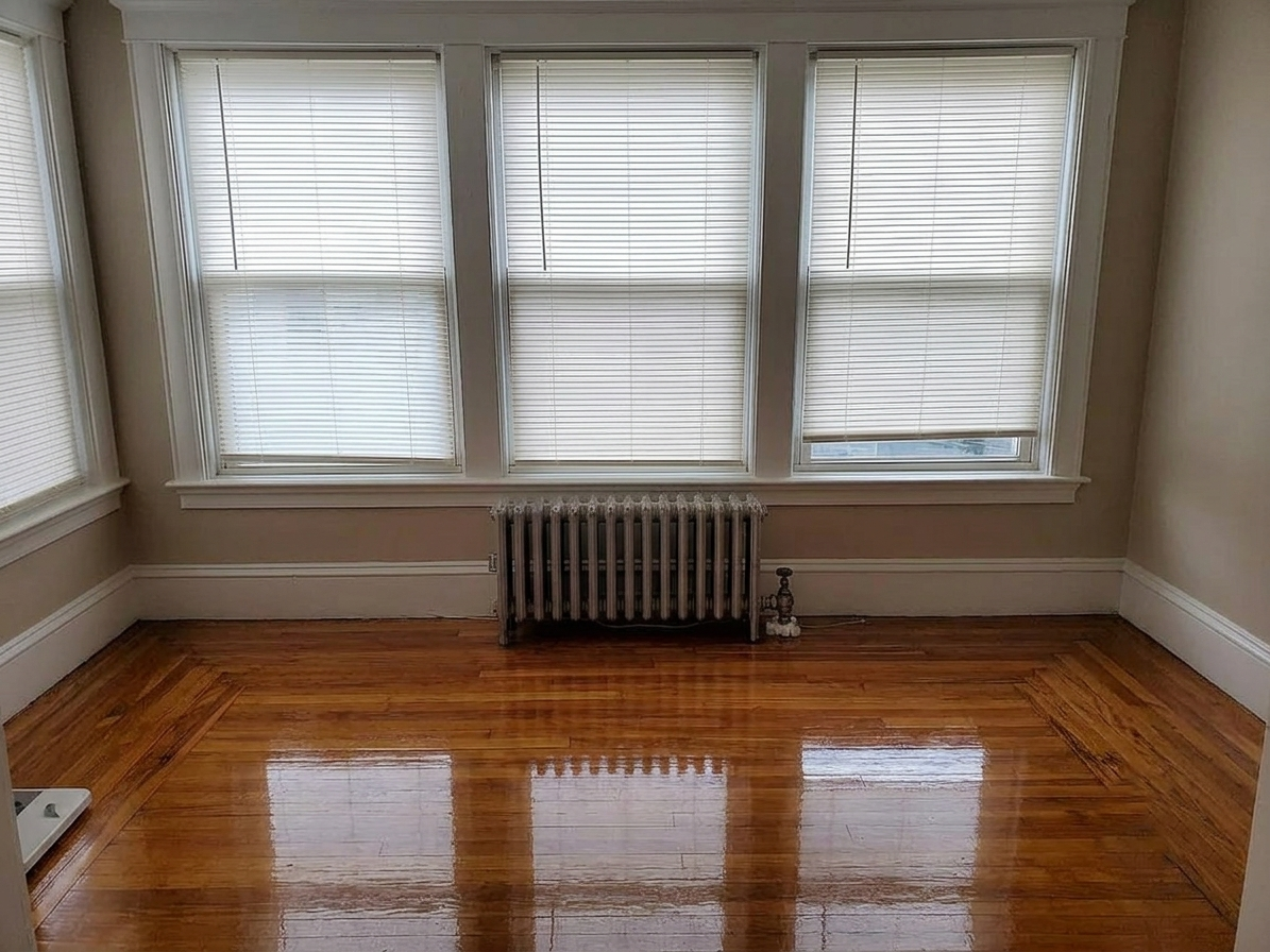 15 Pembroke Ave #15 - Photo 4 of 8