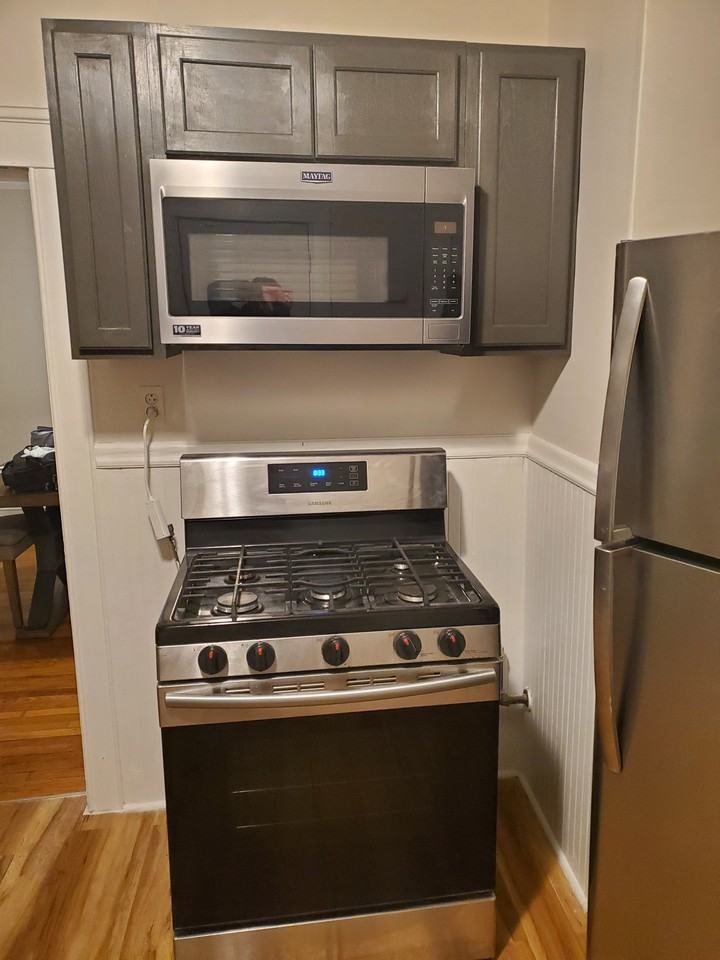 15 Pembroke Ave #15 - Photo 6 of 8