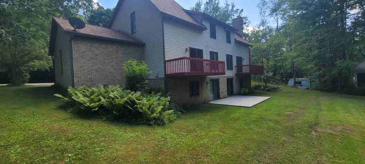 81 Mount Pleasant Rd #NA - Photo 3 of 32