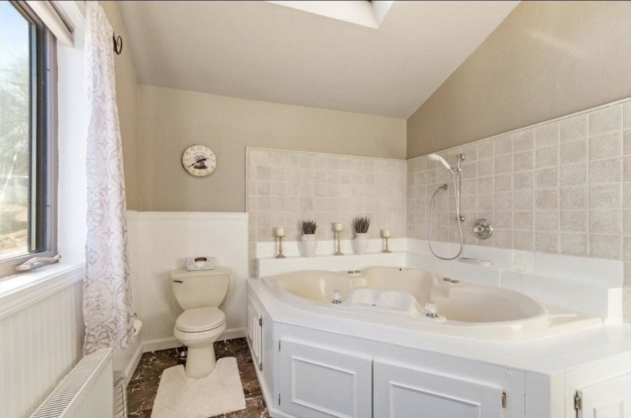 469 Lake Ave #NA - Photo 2 of 11