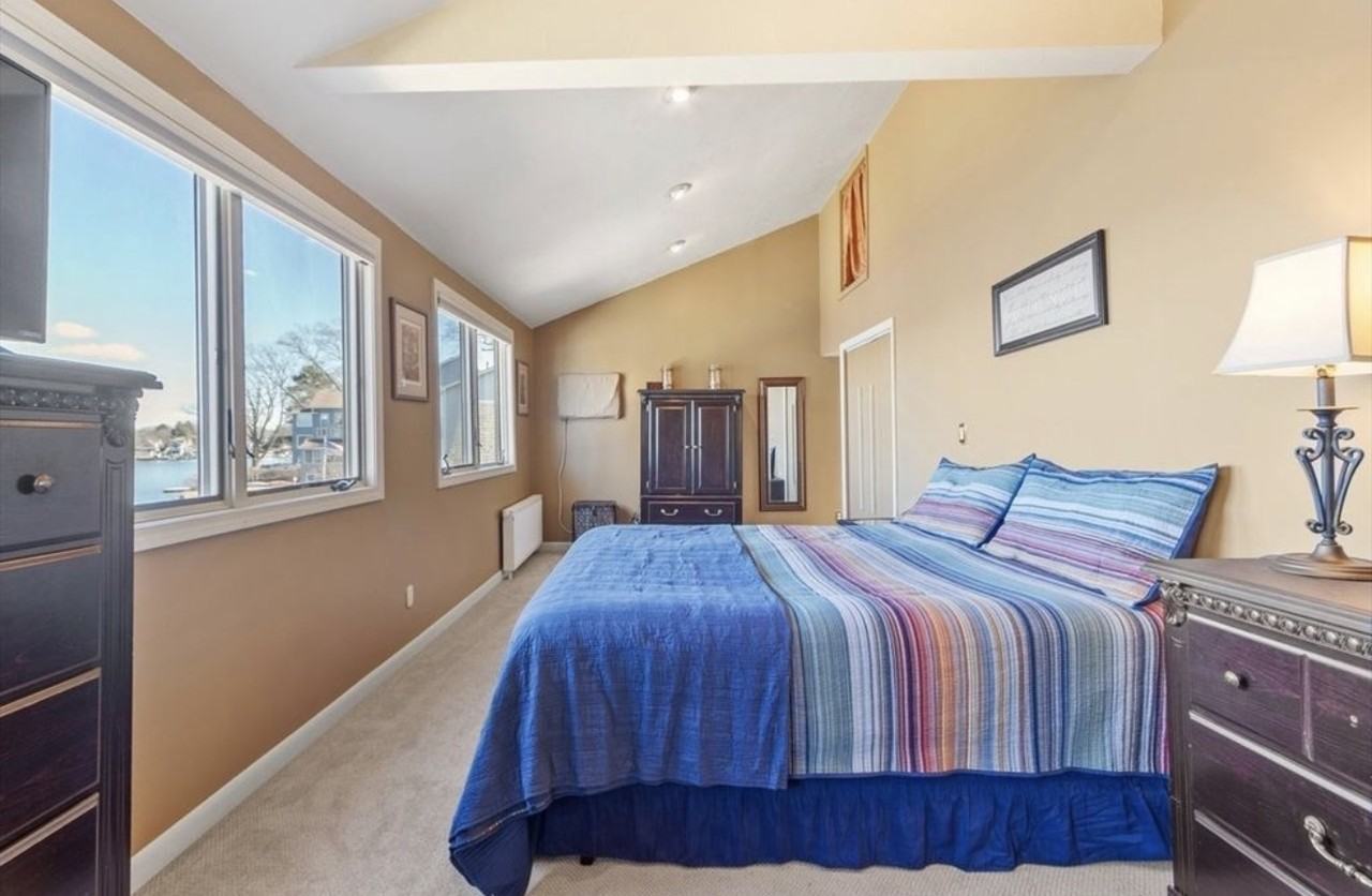 469 Lake Ave #NA - Photo 3 of 11