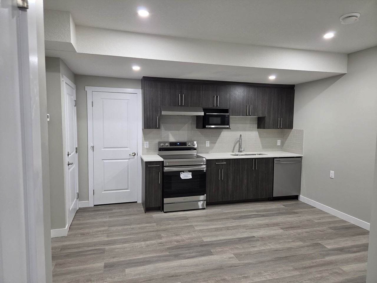 280 Lucas Blvd Nw - Photo 3 of 13