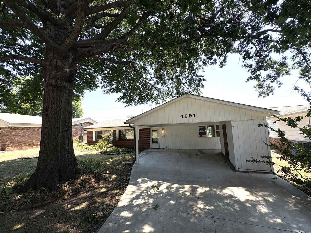 4691 S Winston Ave #NA - Photo 2 of 6