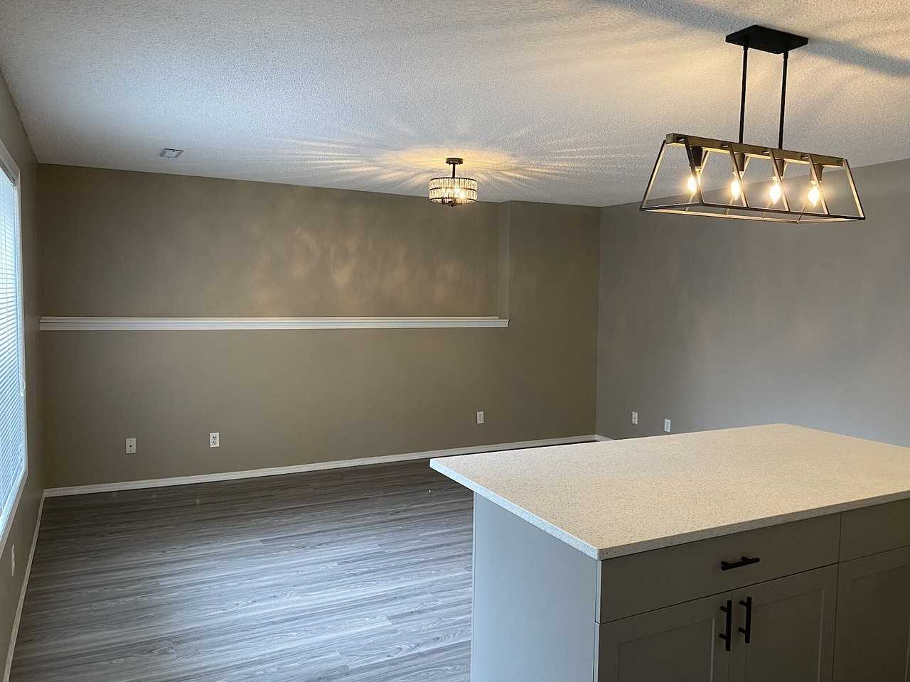125 Evergreen Way Sw - Photo 5 of 28