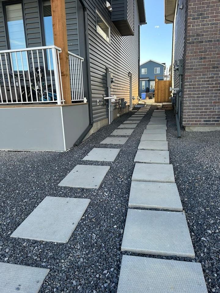 20873 Main St Se - Photo 2 of 15