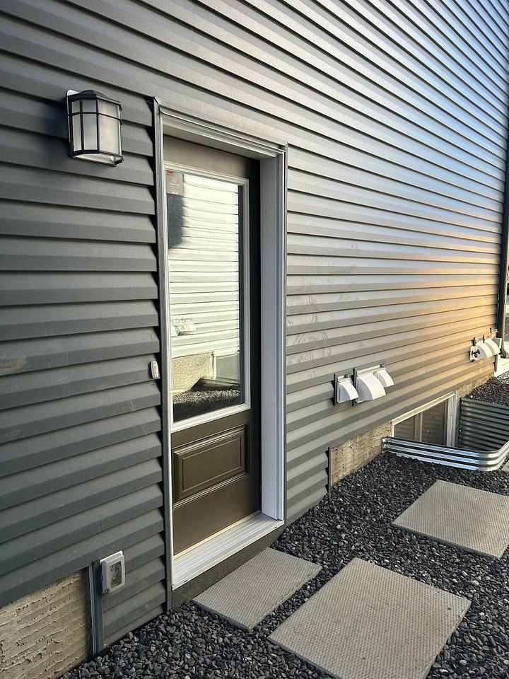 20873 Main St Se - Photo 3 of 15