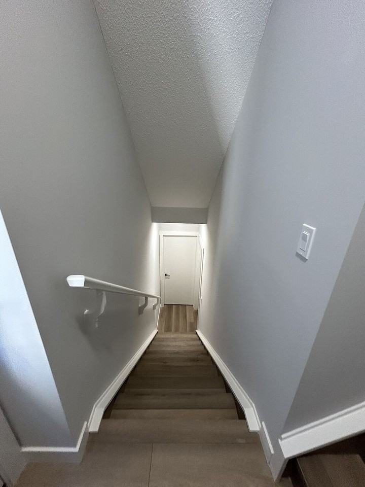 20873 Main St Se - Photo 5 of 15
