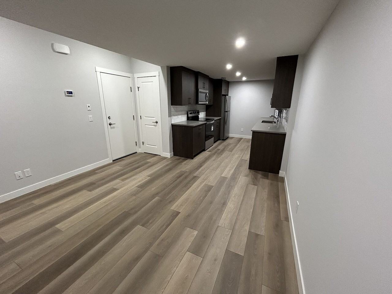 20873 Main St Se - Photo 6 of 15
