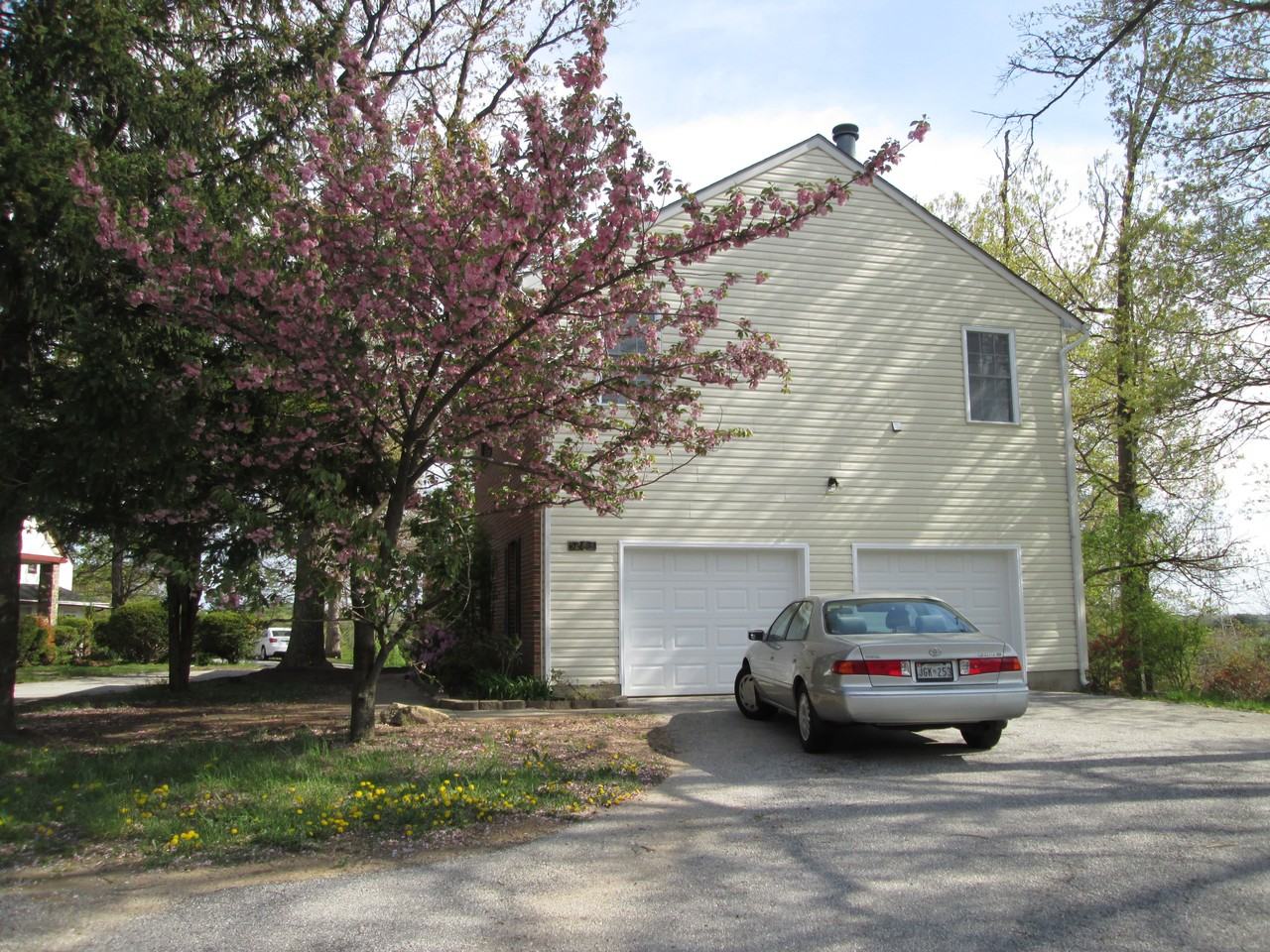 5283 Ilchester Rd #NA - Photo 3 of 19