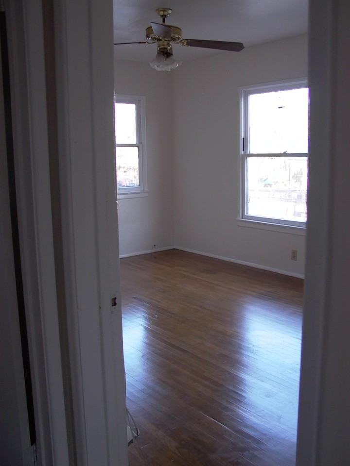 4601 Marmion Way - Photo 6 of 10
