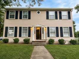 featured image of 5 Dennison Pl #NA