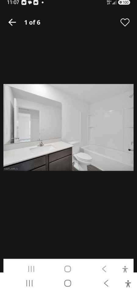 2720 Ne 7th Pl #NA - Photo 4 of 6