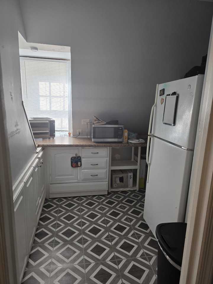 11526 Painted Tree Rd #A - Photo 6 of 12