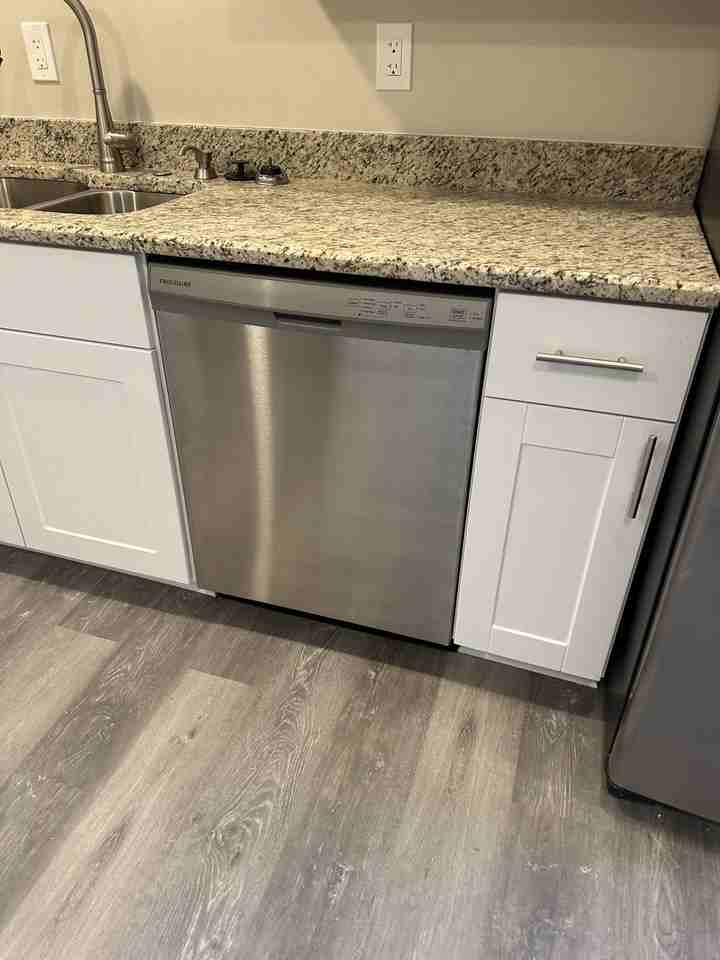 12491 Stimmel Ave - Photo 3 of 18