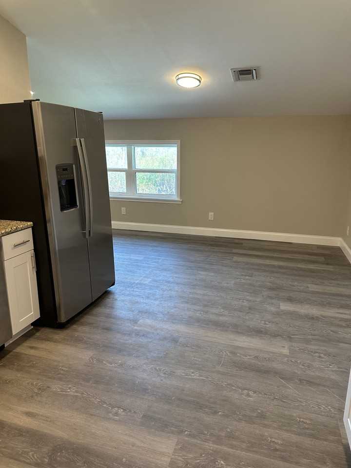 12491 Stimmel Ave - Photo 5 of 18