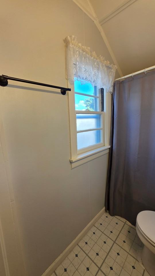 307 1st St Ne - Photo 4 of 13