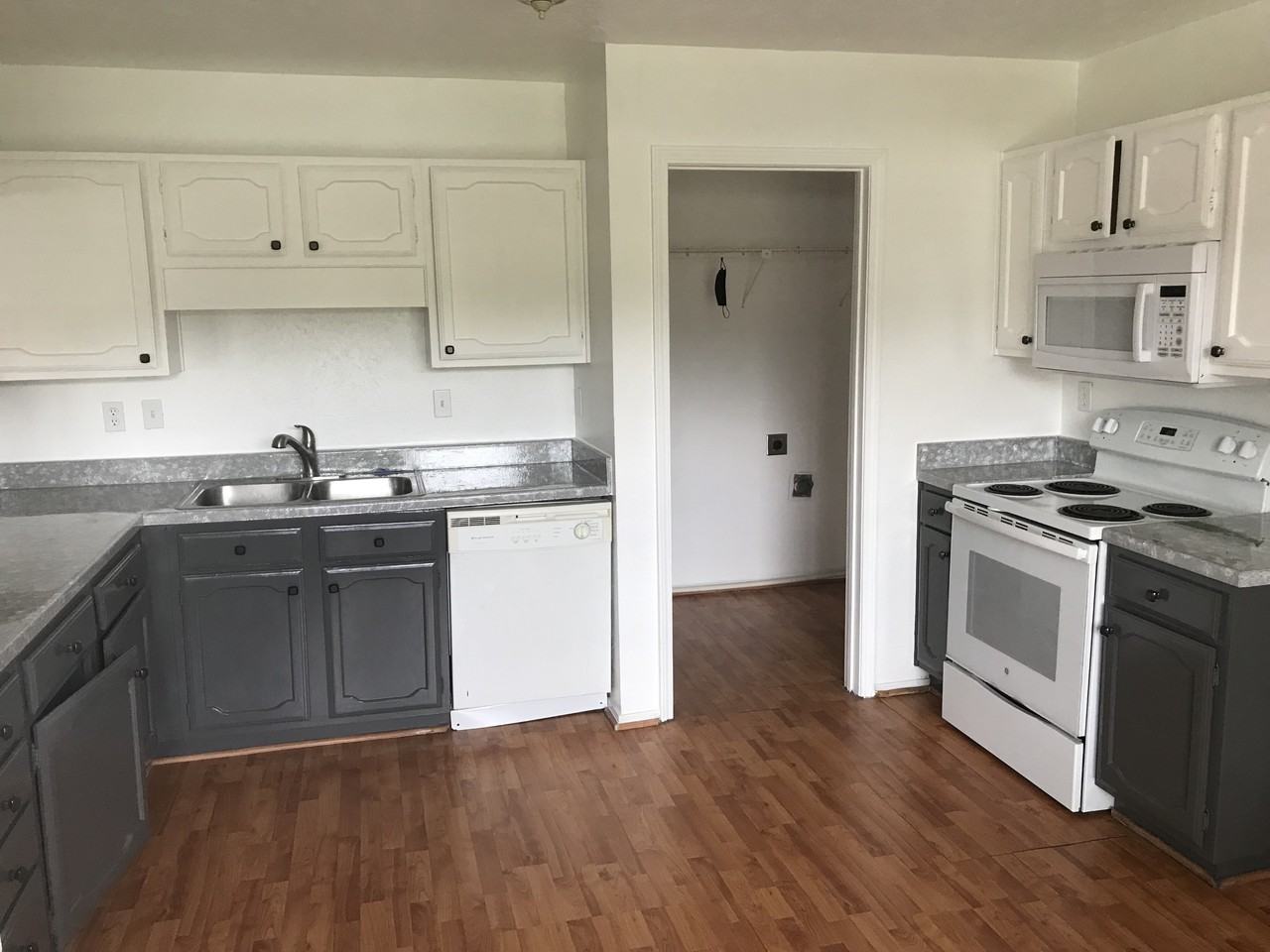 7408 Catamaran Rd #NA - Photo 2 of 29