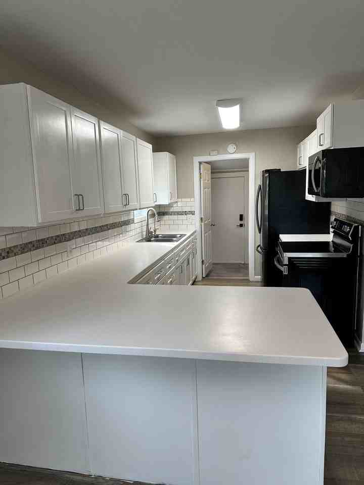 206 Krotzer Ave #NA - Photo 6 of 13
