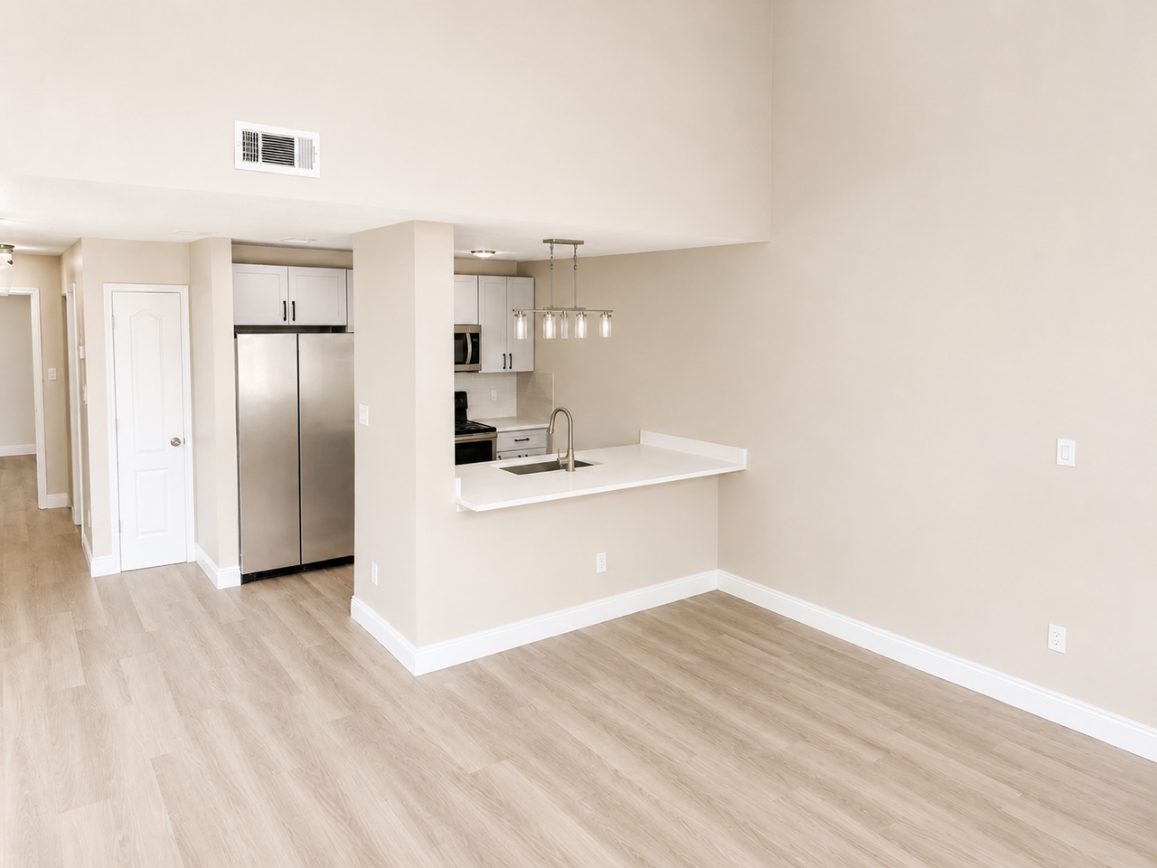 2722 Tally Ho Ave #22 - Photo 3 of 14