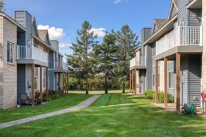 featured image of 10550 Kumquat St Nw