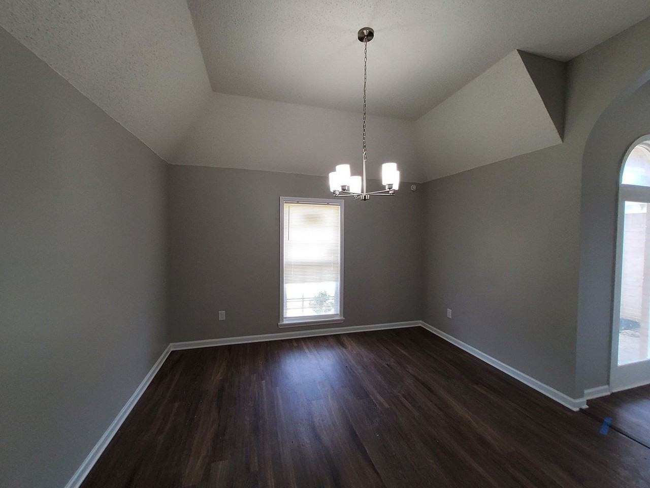 8937 Chimneyrock Blvd - Photo 4 of 5