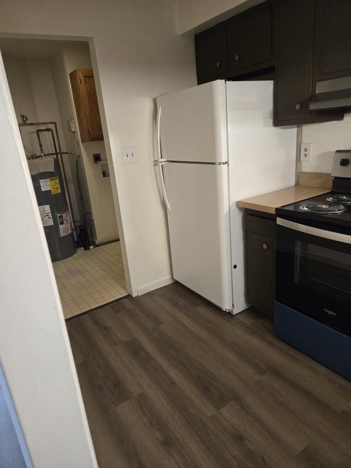 3223 Garvin Rd #0 - Photo 5 of 9