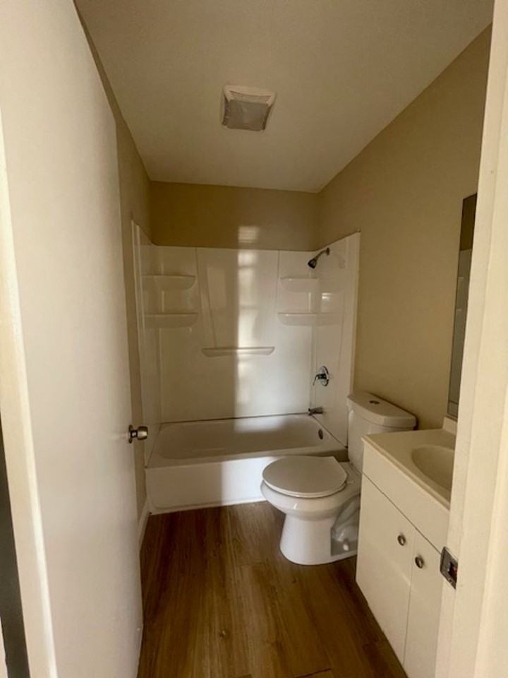 1023 Gerona Ave - Photo 7 of 10