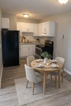 5670 Pardee - Photo 1 of 1